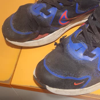 I Face Stitching and Sole Separation on My Nike Mystick Shoes After Short Use