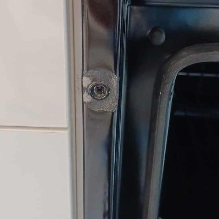 Teknik Servis Elemanının Hatalı Müdahalesi Sonucu Fırının Zarar Görmesi