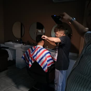 Sürekli Elektrik Kesintileri İşletmeleri Mağdur Ediyor