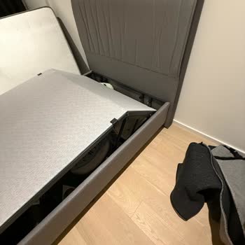 Teslimat Günü Kırılan Baza Ve Geciken Servis Hizmeti