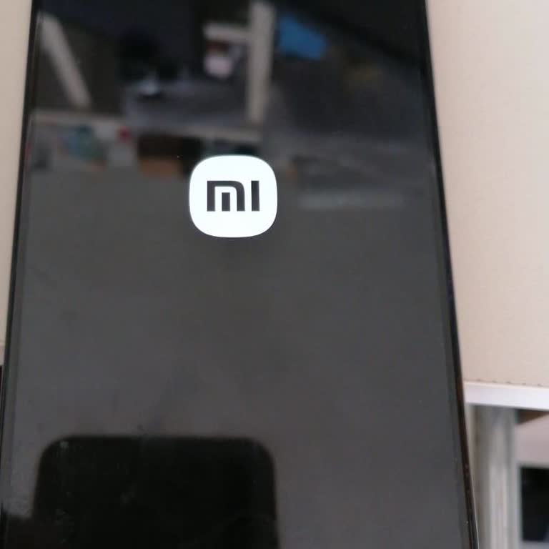 Redmi Note 12 Pro Sürekli Açılıp Kapanıyor, Servis Ve Hizmet Yetersiz