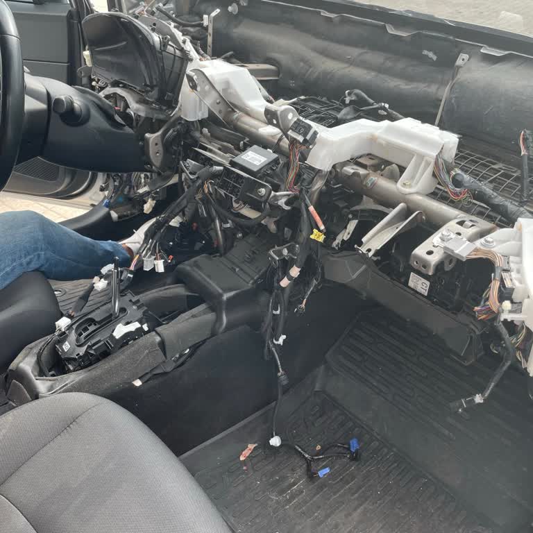 Toyota Yol Yardım Ve Servis Desteği Yetersizliği