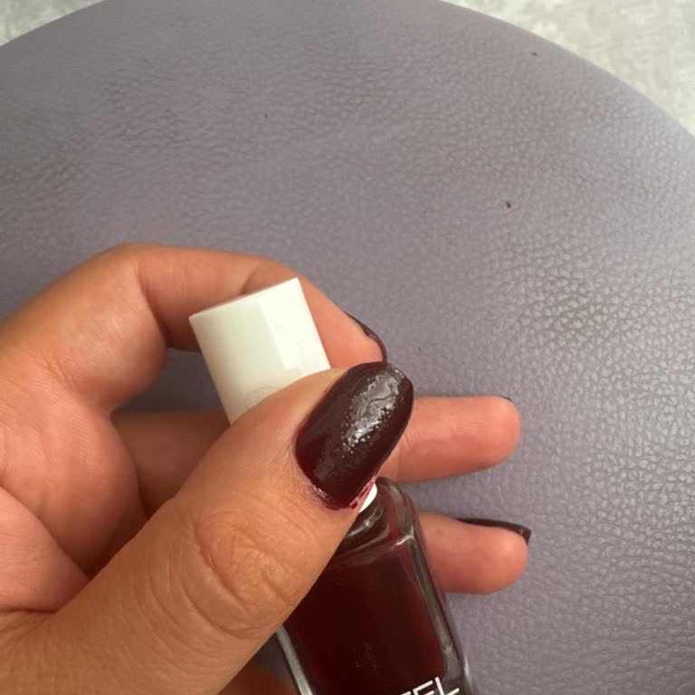 Gratis'ten Aldığım Ojeler Bozuk Çıktı, Mağdur Oldum