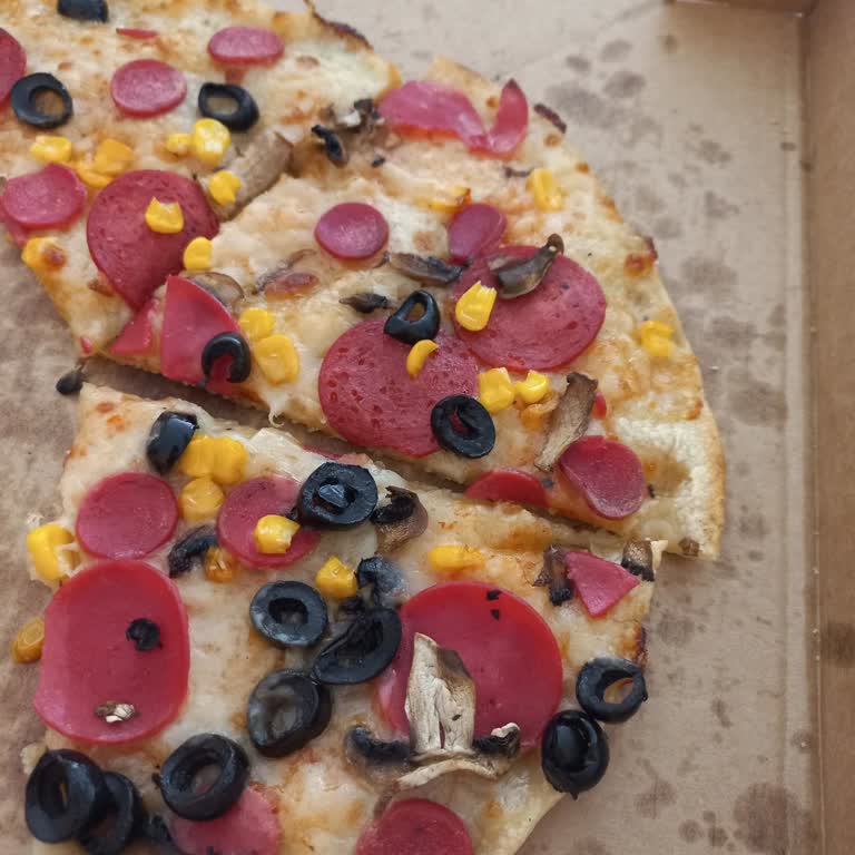 Pasaport Pizza'dan Ekşi Pizza Ve İlgisiz Müşteri Hizmeti