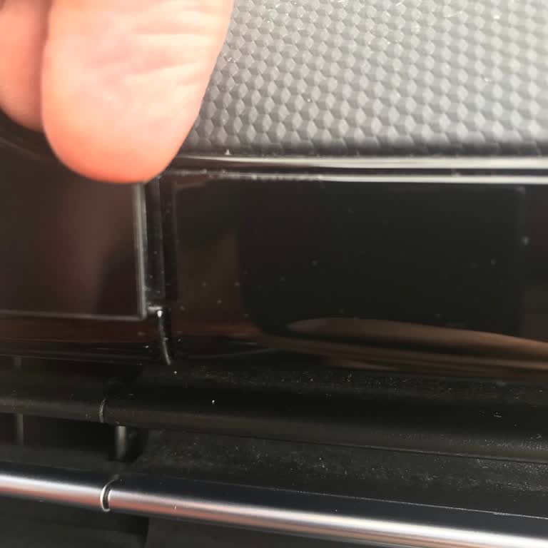 Ekran Ünitesi Kendiliğinden Çıktı, Garanti Dışı Bırakıldı Mağduriyet Yaşıyorum