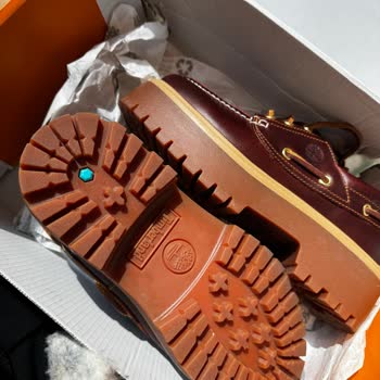 Problemas con devolución de zapatos Timberland comprados en Capacity