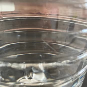 Akkent Mahallesi'nde Satın Alınan Suların Kalitesinde Düşüş Ve Yabancı Maddeler