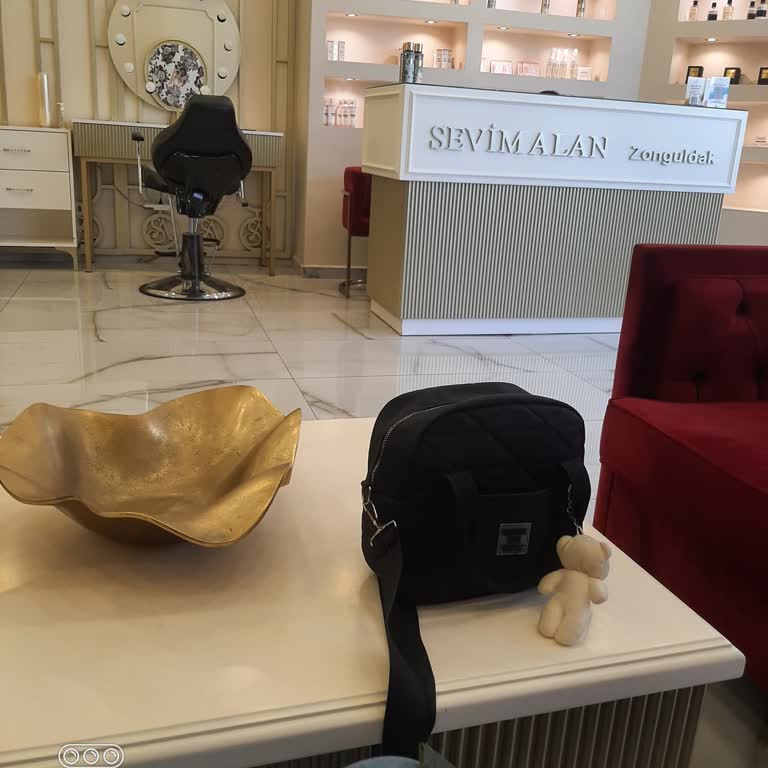 Güzellik Merkezi Kapandı, Paramı Geri Alamıyorum