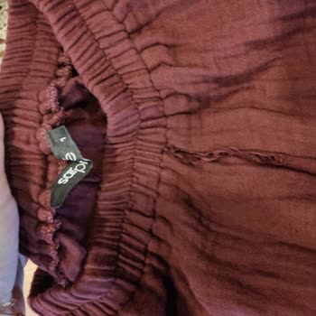 Pantolonda Sebepsiz Sökülme Ve Müşteri Hizmetlerinde İlgisizlik