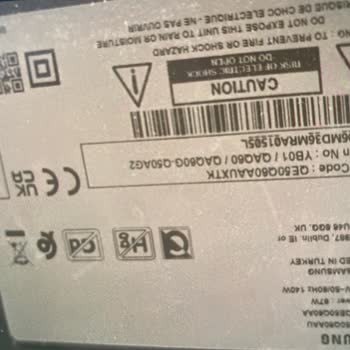 My Samsung QLED TV Screen Turned Black After Warranty Expired—Lines Appeared Unexpectedly