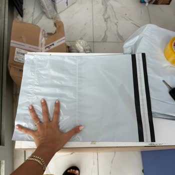 Sürat Kargo'da Yetersiz Poşet Ve Olumsuz Çalışan Yaklaşımı