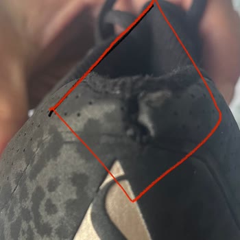 3 Ayda Deforme Olan Ayakkabı İçin İnceleme Sonucu Mağduriyet