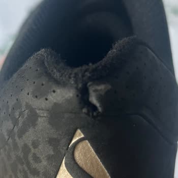 3 Ayda Deforme Olan Ayakkabı İçin İnceleme Sonucu Mağduriyet