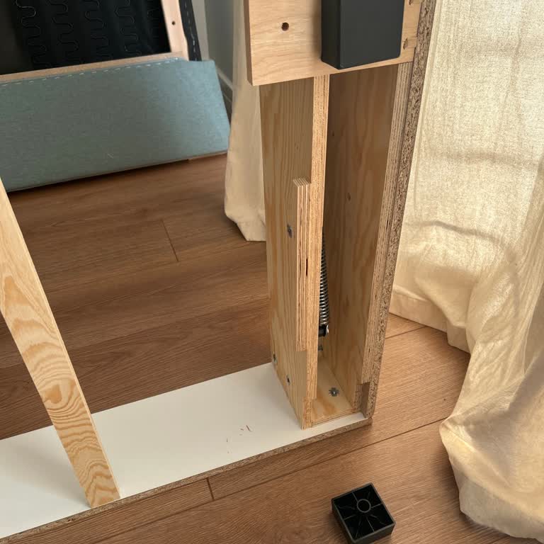 Eksik Ve Kırık Gelen Koltuk İçin İade Talebine Tekrar Nakliye Ücreti İstendi