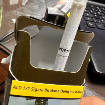 Philip Morris Parliament Aqua Slim Quality Issue - Defective Filter