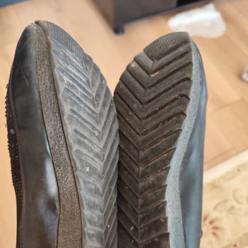 Kullanılmış Ve Kutusuz Ayakkabıyı Gönderip İadeyi Reddettiler