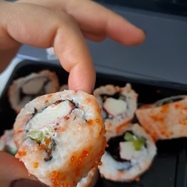 Taze Olmayan Dardanel California Roll Kötü Koku Ve Tat Sorunu