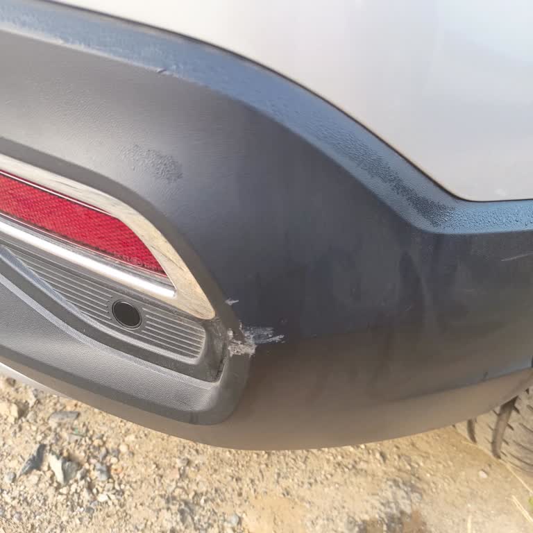 The Sign Değirmen Otel Otoparkında Aracımın Tamponu Çizildi İlgilenen Olmadı!