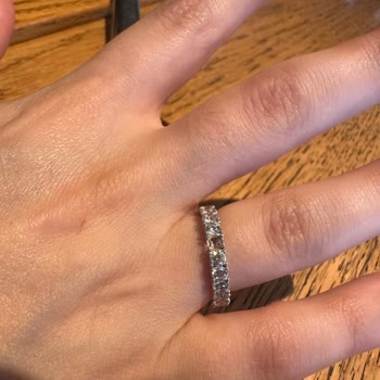 Aldığım Yüzükler Sürekli Taş Düşürüyor, Garanti Çözüm Sunmuyor