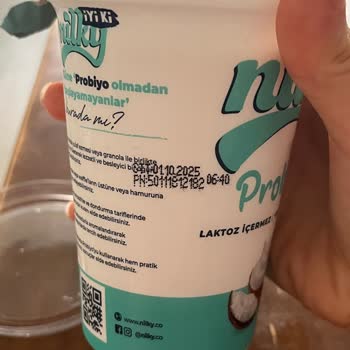 Nilky Yoğurt Küflü Çıktı, Müşteri Hizmeti Yanıt Vermiyor