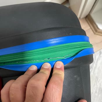 Polo Valiz Taşıma Kulpu İlk Kullanımda Kırıldı, Sistematik Üretim Hatası Şüphesi