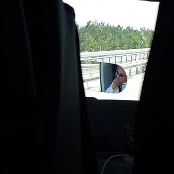 Sürekli Sigara İçen Şoför Ve Gereksiz Duraklamalar Yolculuğu Çileye Dönüştürdü