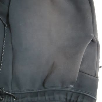 Kısa Sürede Solan Nike Eşofman Altı Ve Reddedilen İade Talebi