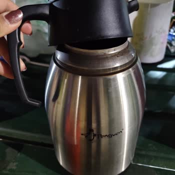 Penguen Termos Patladı, Yanıklarla Mağdur Olduk!