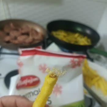 Sağlıksız Ve Eski Patateslerle Karşılaştım