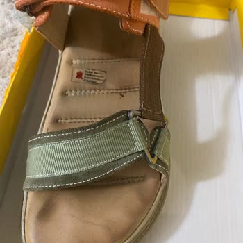 İki Ayda Deforme Olan Sandalet Ve Yetersiz Çözüm