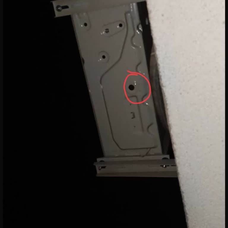 Vestel Klima Dış Ünite Su Tahliye Borusu Eksik Montajı Nedeniyle Mağduriyet