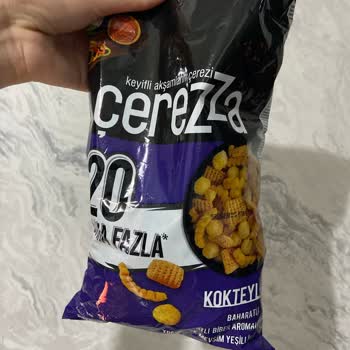 Çerezza Kokteyl Cips Paketinden Böcek Çıkması Nedeniyle Hayal Kırıklığı