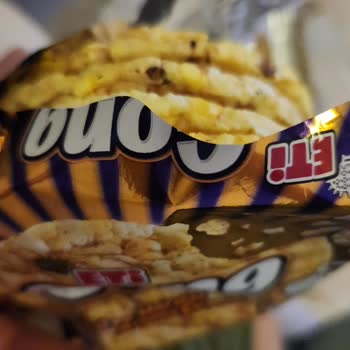 Gong Paketinde Şüpheli Madde Ve Bayat Ürün Şoku