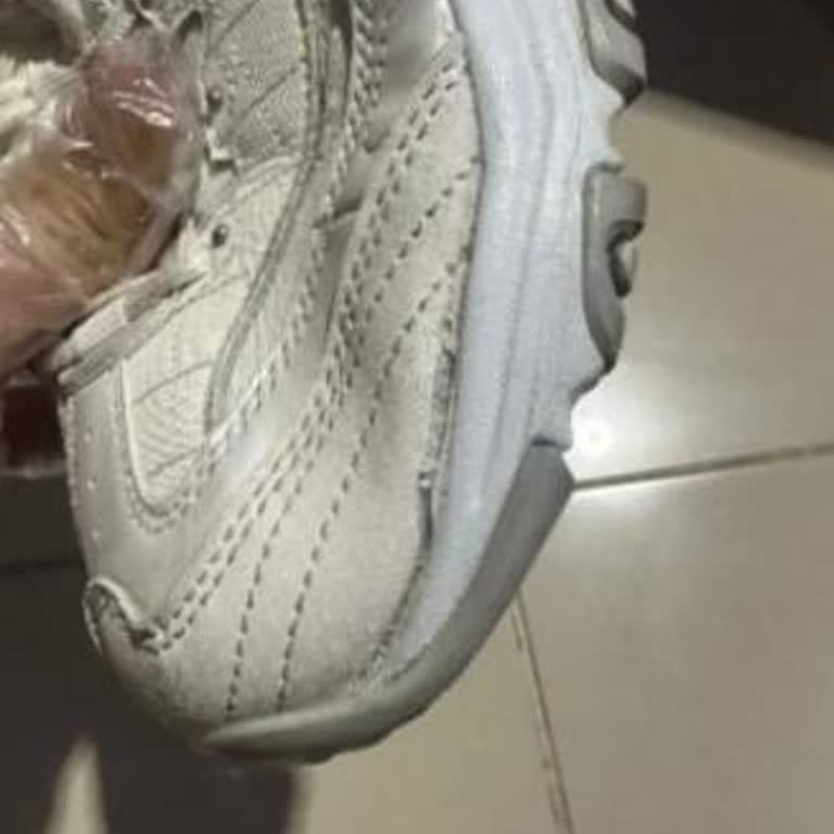 Pointspor Garantili Ayakkabıda Erken Yırtık Ve Yetersiz Müşteri Hizmeti Deneyimi