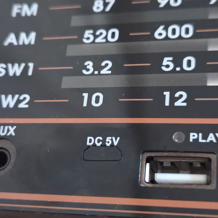 Nostaljik Radyonun Şarj Girişine Ulaşamıyorum Üretim Hatası Olabilir