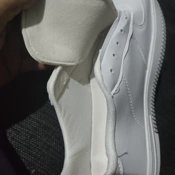 Görseldeki Ürünle Gönderilen Ürün Farklı, Satıcı İletişime Geçmiyor