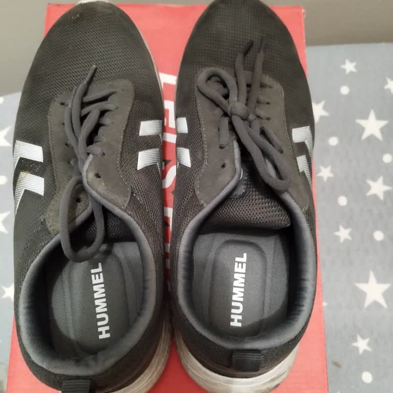 Aldığım Spor Ayakkabının Koku Yapması Ve Mağaza İlgisizliği