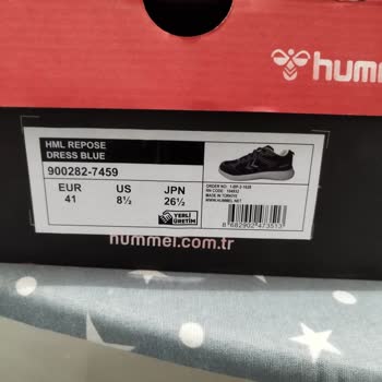 Aldığım Spor Ayakkabının Koku Yapması Ve Mağaza İlgisizliği