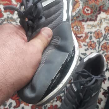 Gardrops'tan Aldığım Spor Ayakkabı Yırtık Çıktı, İade Talebim Reddedildi