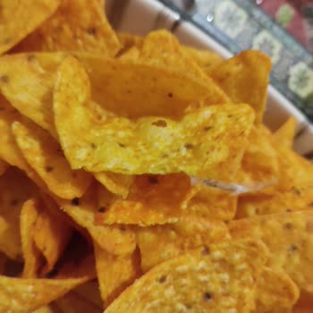 Doritos Paketinden Ölü Böcek Larvası Çıkması Ve Hayal Kırıklığı