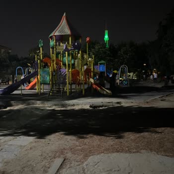 Parkın Bakımsızlığı ve Çocuklar İçin Güvenlik Sorunları Hakkında Şikayet