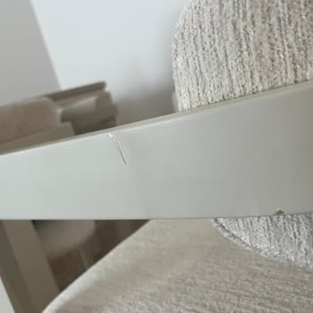 Düğün Öncesi Defalarca Hasarlı Sandalye Teslimatı Mağduriyet Yaşattı