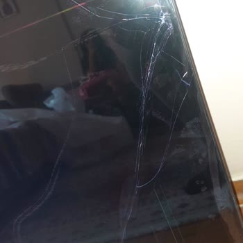 Kırık Gelen TV'nin İadesi Red Edildi, Mağdur Edildik