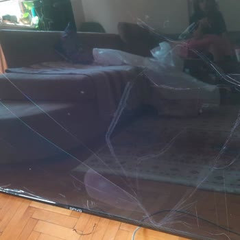 Kırık Gelen TV'nin İadesi Red Edildi, Mağdur Edildik