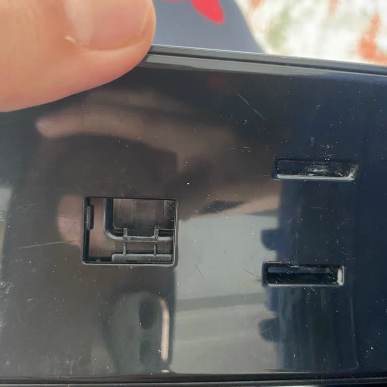 Fakir Dikey Süpürge Garanti Kapsamında Parça Kırılması Ve Ücretsiz Tamir Talebi