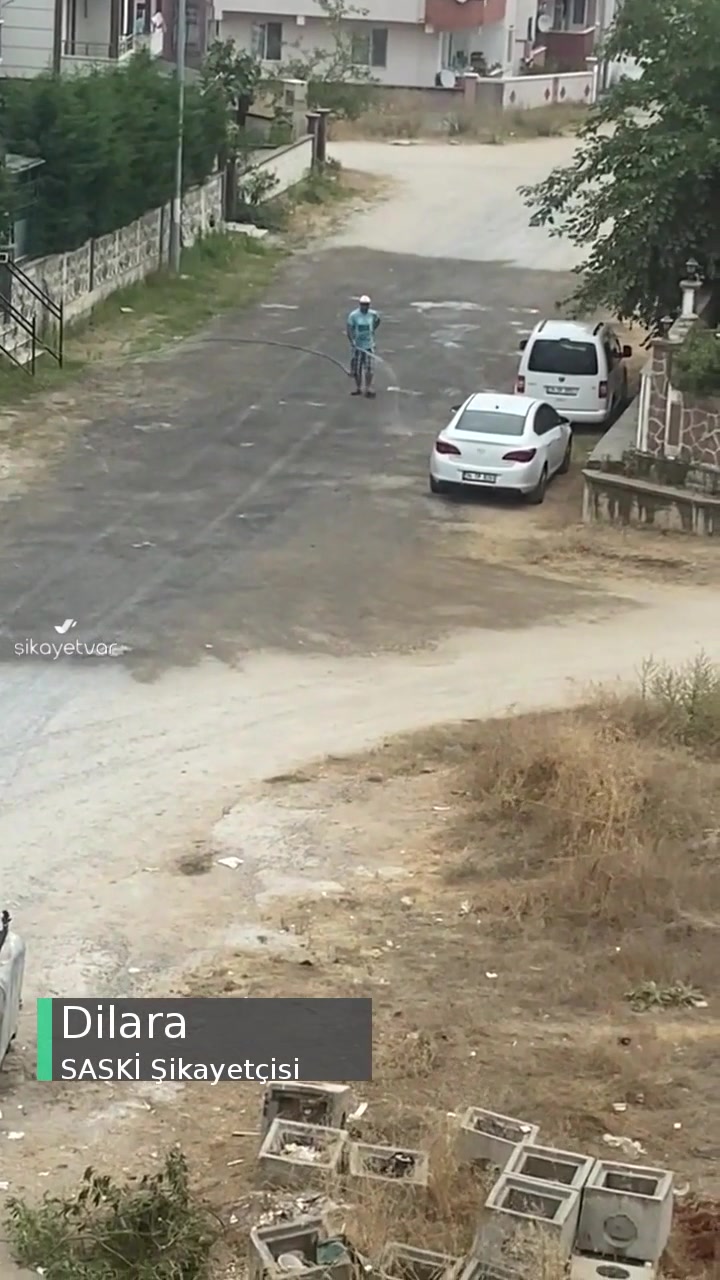 Saski Karasu'da Su Olmaması Olan Sitelerin İsrafı Ve Üst Katlara Su Çıkmaması! videonun kapak resmi