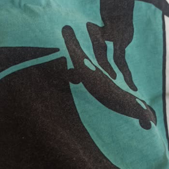 İlk Yıkamada T-shirtte Tüylenme Ve Renk Değişimi Yaşadım