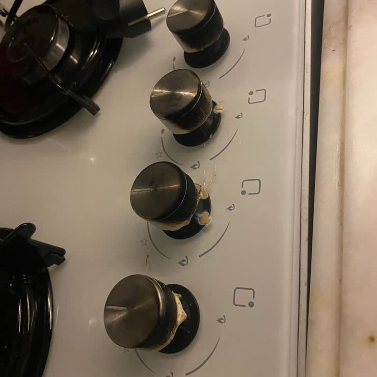 Ankastre Setin Güvenlik Sorunu Ve Servis İlgisizliği