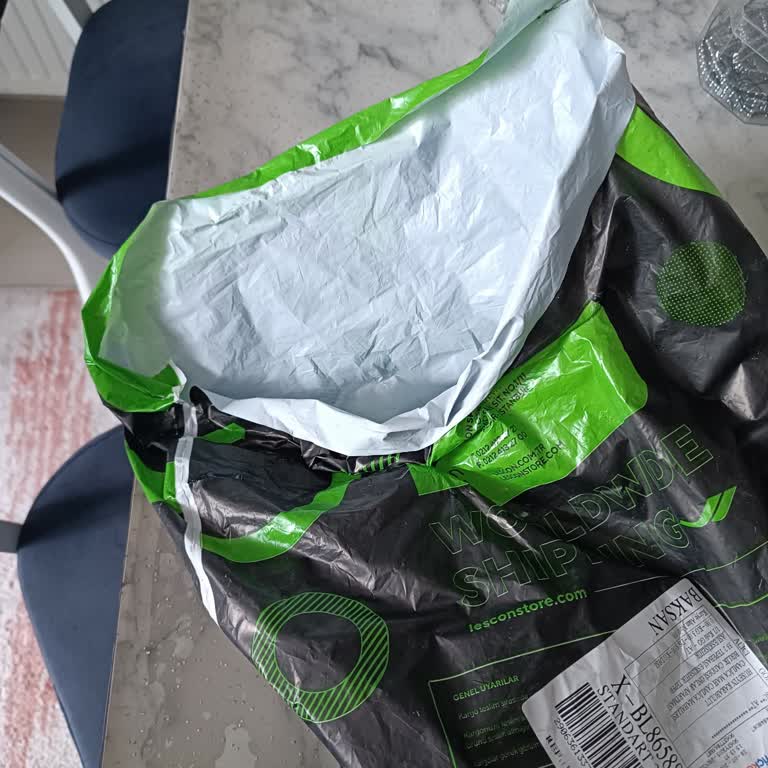 Lescon'dan Eksik Ve Sorunlu Ürün Teslimatı: Fatura Ve Paketleme Problemleri