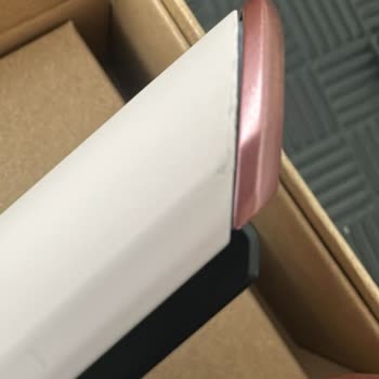 Dyson Saç Düzleştirici Kutusu Açık Ve Lekeli Çıktı, İade Talebim Reddedildi